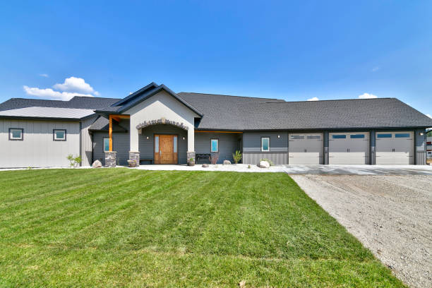 istock Large home on a big lot 1351215265
