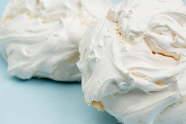 istock Meringue kiss dessert in studio 1351249727