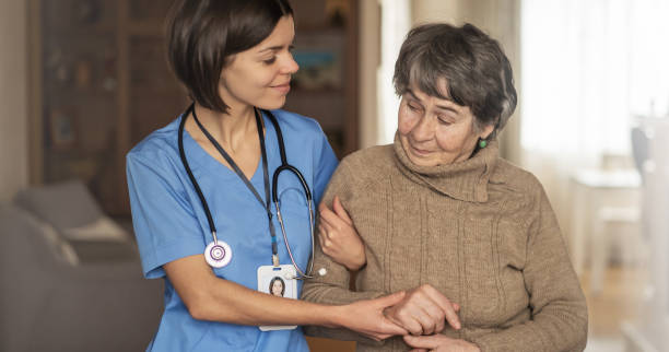 happy retired woman and trust between doctor and patient. - volunteer senior adult teenager occupation imagens e fotografias de stock