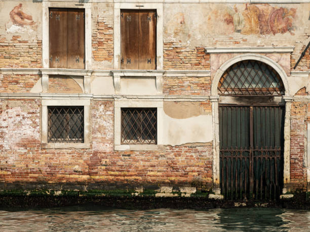 istock Facade of an old house in Venice 1351278477