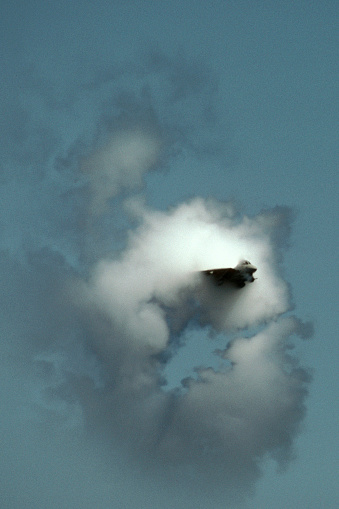 F-14 transonic vapor