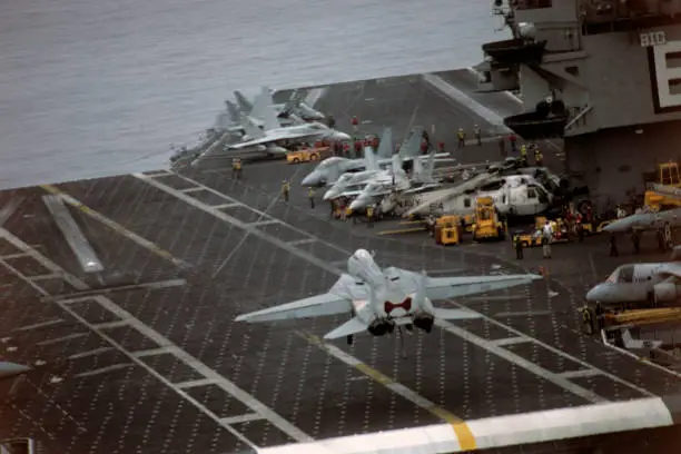 F-14 traps on Enterprise
