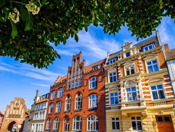 istock old town of Wismar 1351339579