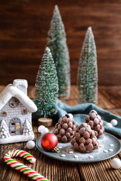 istock No bake chocolate Christmas pine cone sprinkled with powdered sugar 1351347452