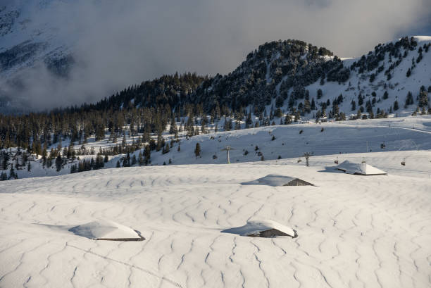istock View of the Swiss mountains 1351351537
