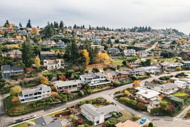 istock Somerset Neighborhood in Bellevue 1351364458