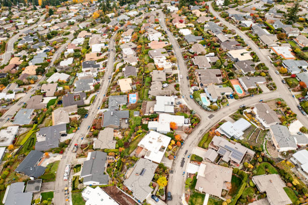 istock Somerset Neighborhood in Bellevue 1351364480