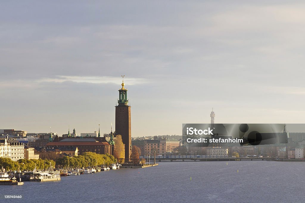 Das Rathaus von Stockholm im Morgenlicht - Lizenzfrei Altstadt Stock-Foto