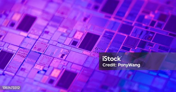 istock Macro of silicon wafer semiconductor 1351473312
