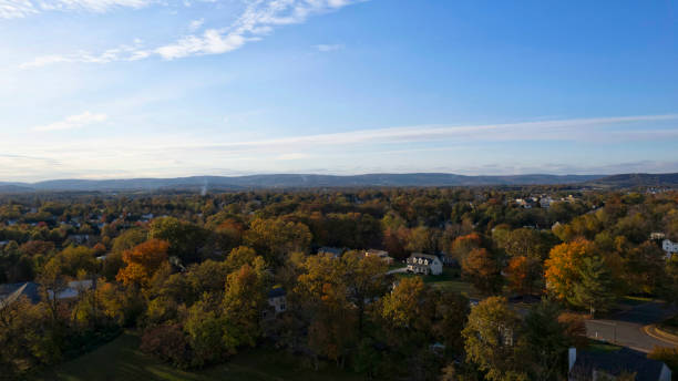 istock Autumn in Western Loudoun 1351476223