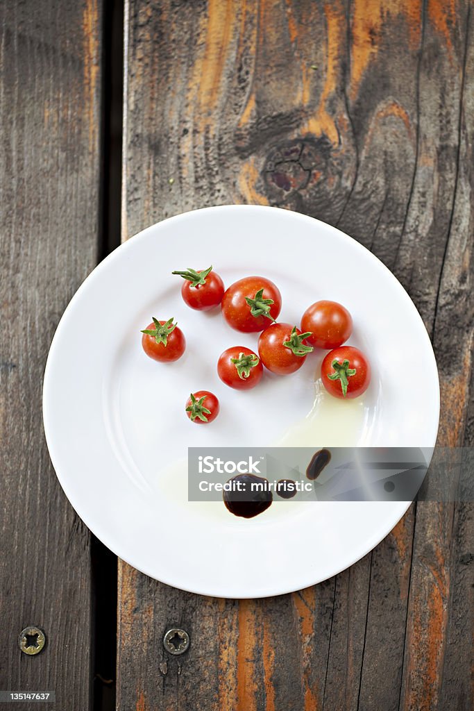 помидоры - Стоковые фото Бальзамический уксус роялти-фри