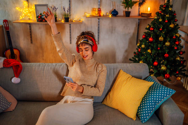 istock Cozy Christmas at home 1351488547