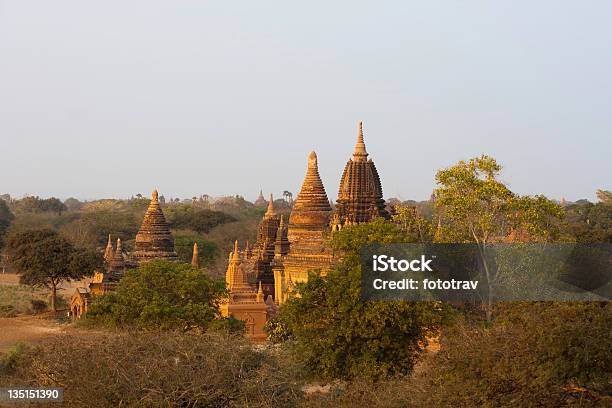 Sonnenuntergang Auf Pagan Tempel Myanmar Stockfoto und mehr Bilder von Alt - Alt, Architektur, Asien