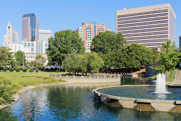 istock Charlotte Skyline - North Carolina 1351537207