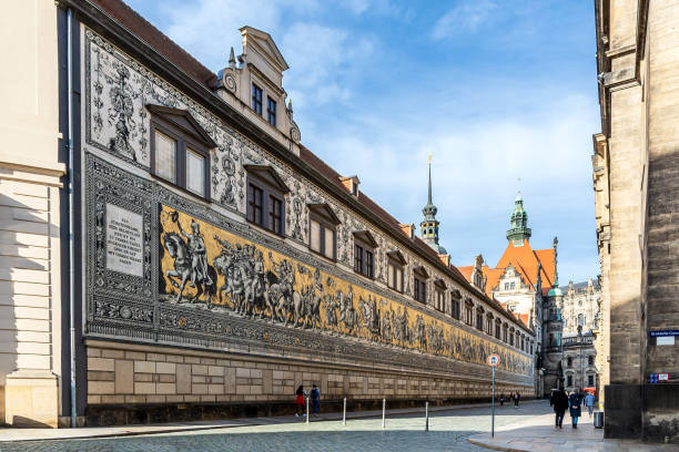 The famous Procession of Princes (german: Fuerstenzug) in Dresden, Germany, is a large mural of a mounted procession of the rulers of Saxony. The picture consists of 23,000 Tiles of Meissen Porcelain. It is the biggest porcelain picture of the world.