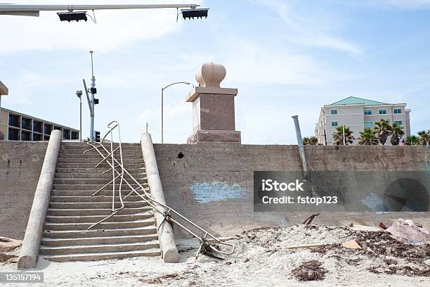 Galveston Island Sea Ściany Dziewięć Miesięcy Po Huragan Ike - zdjęcia stockowe i więcej obrazów Balustrada - Element budynku
