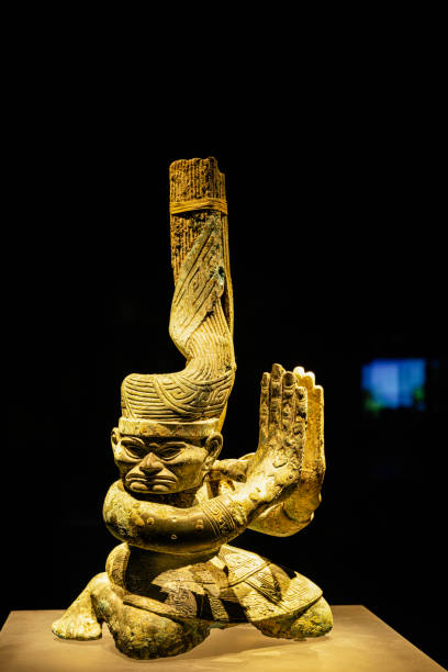 istock Bronze villain shot in Chengdu 1351600885