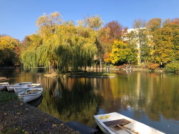 istock Beautiful color change at Doblhoff Park in Baden, Lower Austria 1351607461