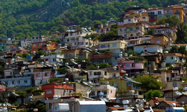 istock Antioch old houses 1351715211