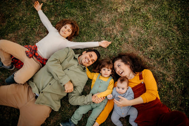istock Happy family 1351716299