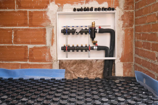 istock Radiant underfloor heating hydronic manifold. 1351789784