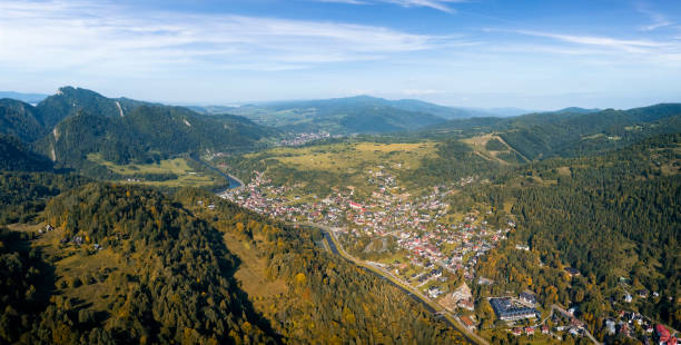 Holidays in Poland - aerial view of the Pieniny Mountains and the health resort of Szczawnica Holidays in Poland - aerial view of the Pieniny Mountains, the health resort of Szczawnica.  In the background,  the Luban mountain and the Gorce mountains on the right szczawnica stock pictures, royalty-free photos & images