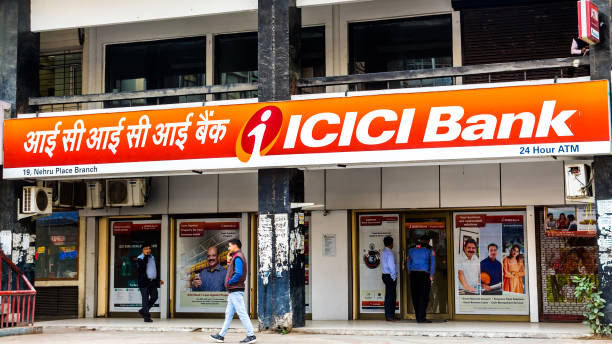 icici bank - new delhi horizontal photography color image imagens e fotografias de stock