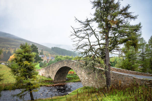 Gairnshiel Bridge Gairnshiel Stone Bridge in the Cairngorms Mountains of Scotland cairngorm mountains stock pictures, royalty-free photos & images