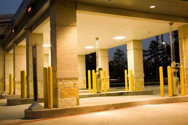 istock Drive thru banking. Bank, ATM at dusk, night. Empty. 135187685