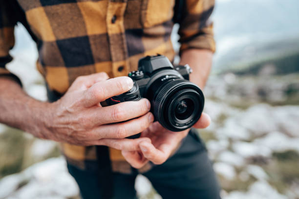 istock photographer in action 1351878400