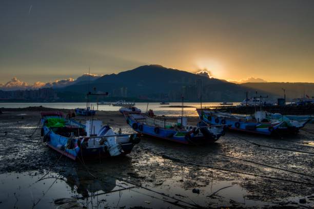 istock Sunrise moment by the river 1352014497