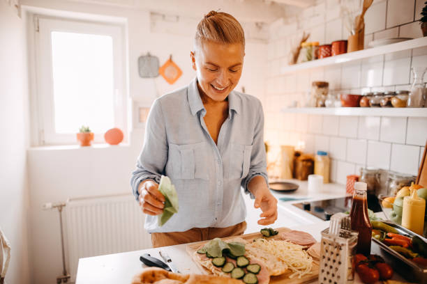 istock Making tasty and delicious breakfast 1352059970