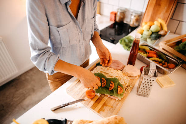 istock Making tasty and delicious breakfast 1352060518