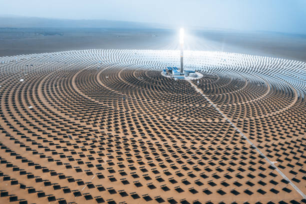 Drone Point View of Solar and Thermal Panels Molten Salt Tower Solar Thermal Power Station heliostat photos stock pictures, royalty-free photos & images