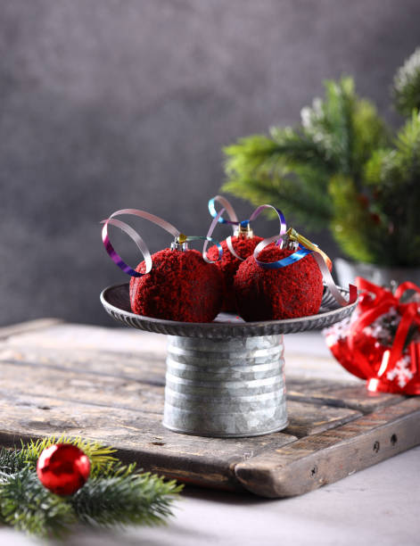istock christmas sweet cake 1352100173