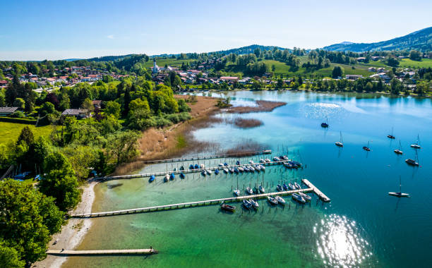 호수 테게른제의 풍경 - tegernsee lake tegernsee lake mountain 뉴스 사진 이미지