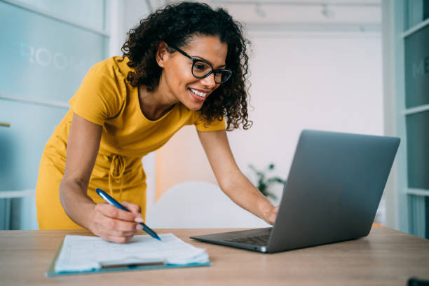 istock Businesswoman working in the office. 1352104216