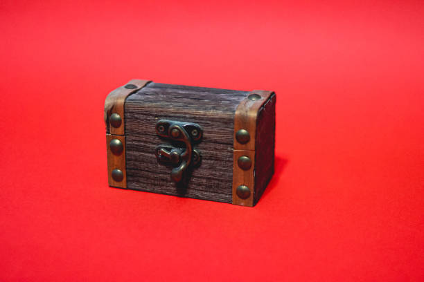 istock a chest with the secret of what's inside 1352166392