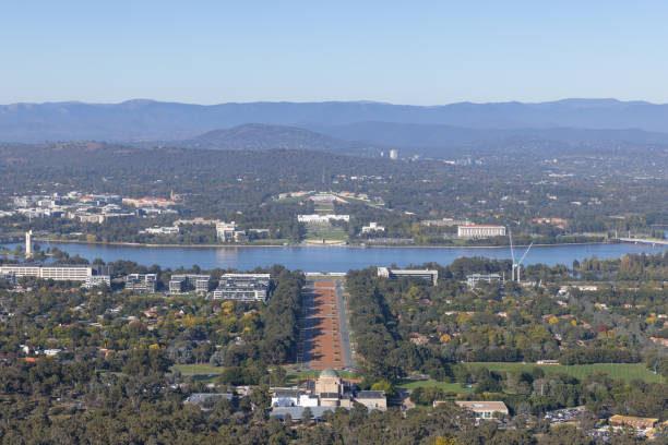 canberra from mt ainslie on an autumn morning