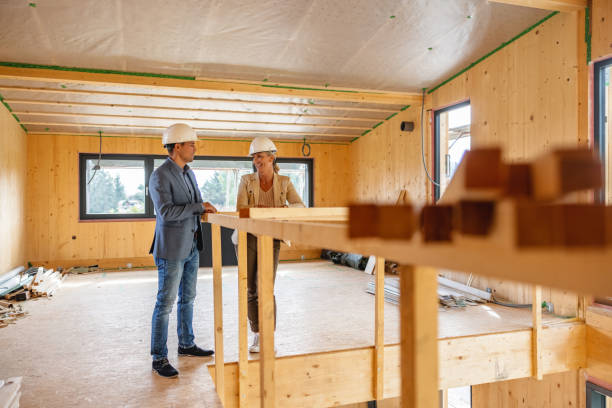 istock Female Architect And Civil Engineering Manager At An Indoor Construction Site 1352256209