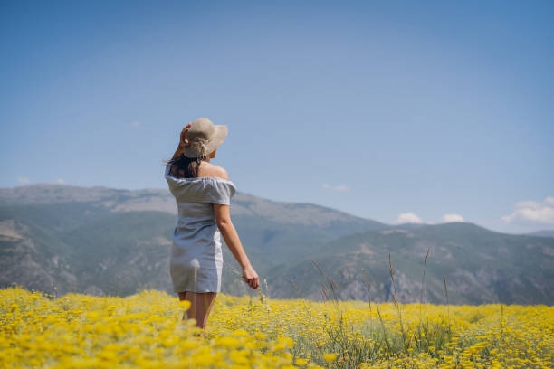 istock Girl in a lavender field 1352286340