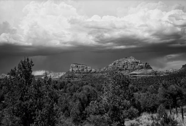 istock Mountains surrounding Sedona Arizona 1352287104