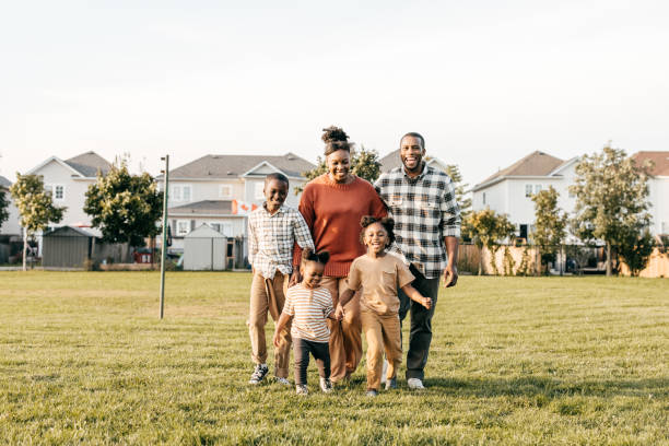 istock Fun Ways for Kids to Spend More Time Outside 1352363932