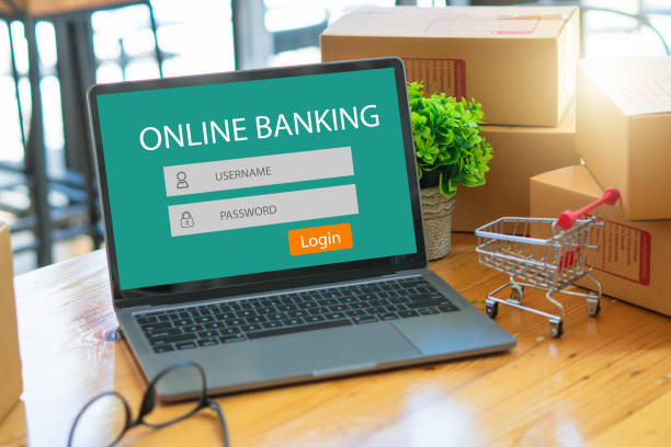 istock Online banking concept,mockup laptop with online payment internet banking application. 1352380194