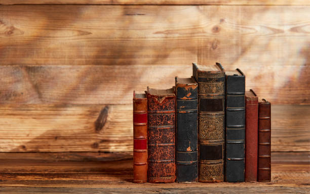 istock Hard cover old books 1352420309