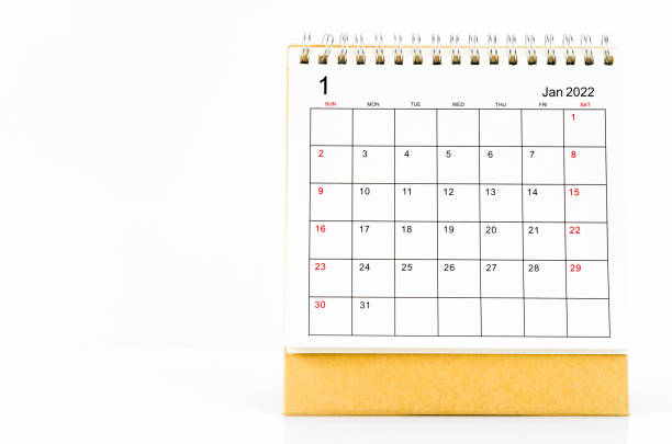 istock The January 2022 desk calendar 1352461449