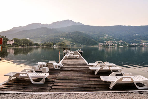 jezioro lago di caldonazzo - travel nature rural scene outdoors zdjęcia i obrazy z banku zdjęć