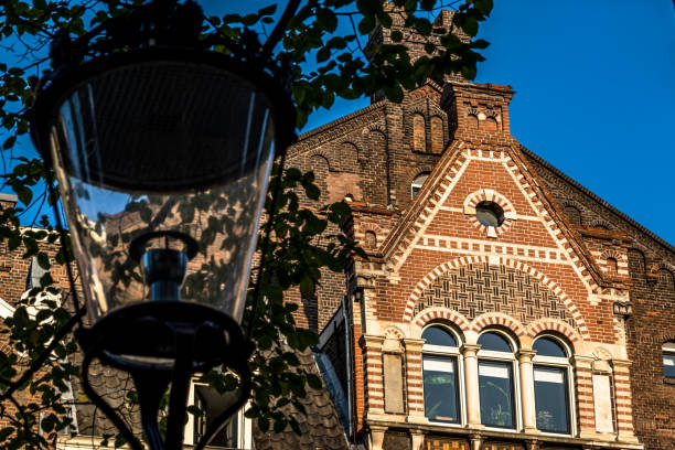 istock old town of Amsterdam 1352524822