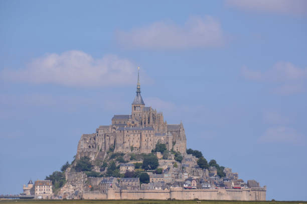 gezeiteninsel le mont saint-michel normandie nordfrankreich - 7963 stock-fotos und bilder