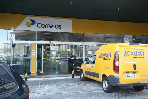 oficinas de correos en salvador - oficina de correos fotografías e imágenes de stock